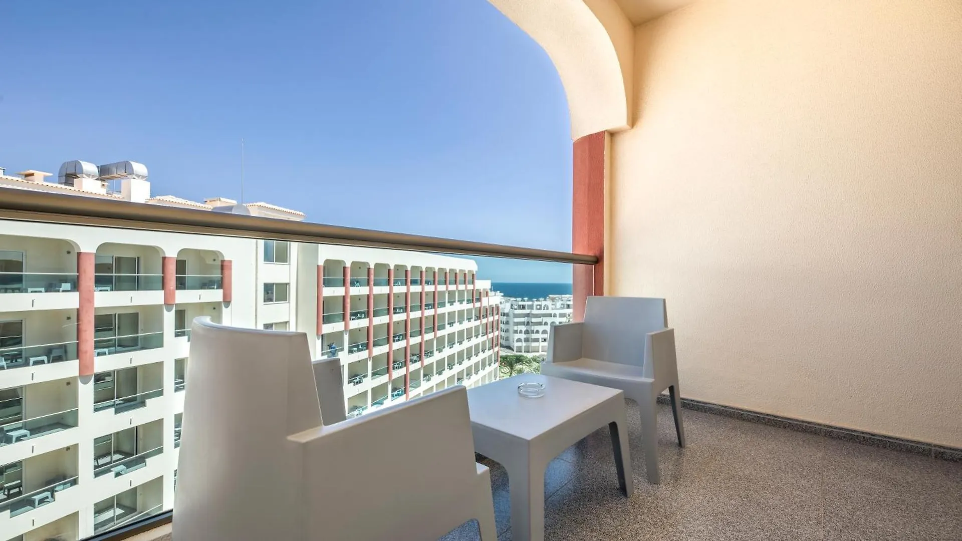 Hotel Ukino Palmeiras Village Armação de Pêra