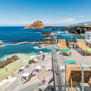 https://aqua-natura-madeira-porto-moniz.madeira-islandshotels.com